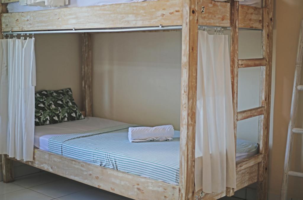 Surfers House 호텔 꾸따 외부 사진