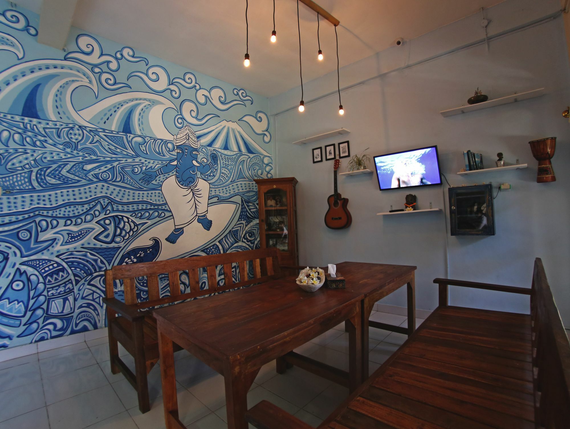 Surfers House 호텔 꾸따 외부 사진